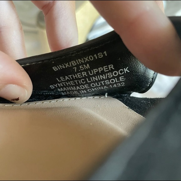 STEVE MADDEN Wedge Heel Size 7.5 Womens Black Ankle Strap Straw - Picture 6 of 6